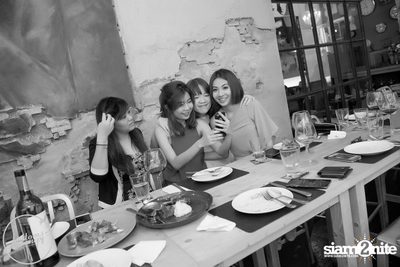 Saturday Night at BottomsUp, Thonglor — photo 50