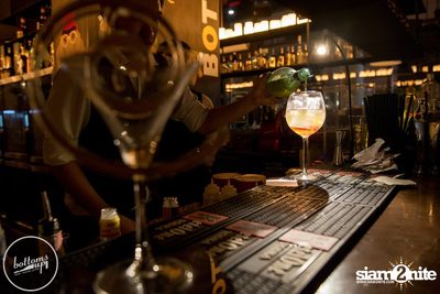 Saturday Night at BottomsUp, Thonglor — photo 114