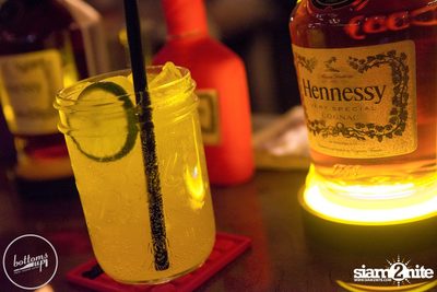 Saturday Night at BottomsUp, Thonglor — photo 122