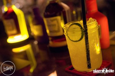 Saturday Night at BottomsUp, Thonglor — photo 123