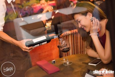 Saturday Night at BottomsUp, Thonglor — photo 130