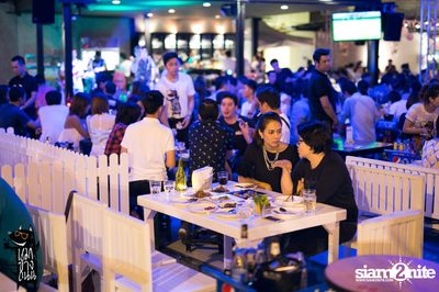 Polycat Live Concert at Roadsidedog, Praditmanutam Road — photo 16