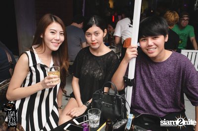 Polycat Live Concert at Roadsidedog, Praditmanutam Road — photo 46