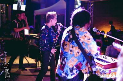 Polycat Live Concert at Roadsidedog, Praditmanutam Road — photo 49