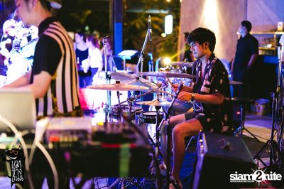 Polycat Live Concert at Roadsidedog, Praditmanutam Road — photo 60