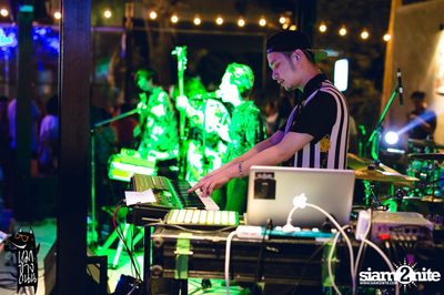 Polycat Live Concert at Roadsidedog, Praditmanutam Road — photo 64