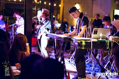 Polycat Live Concert at Roadsidedog, Praditmanutam Road — photo 69