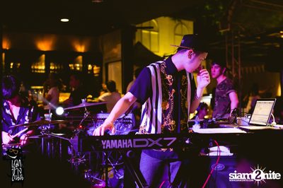 Polycat Live Concert at Roadsidedog, Praditmanutam Road — photo 78