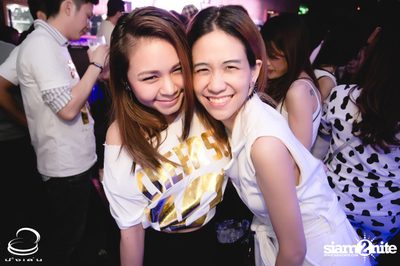 10th Anniversary White Party at Nunglen & Escobar — photo 37
