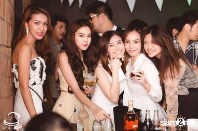 10th Anniversary White Party at Nunglen & Escobar — photo 64