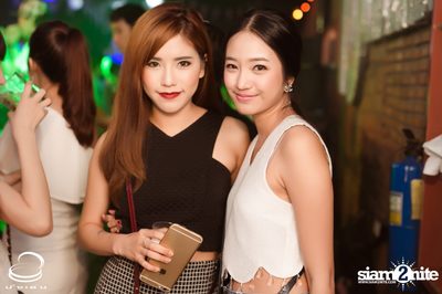 10th Anniversary White Party at Nunglen & Escobar — photo 67