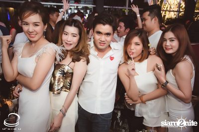 10th Anniversary White Party at Nunglen & Escobar — photo 73