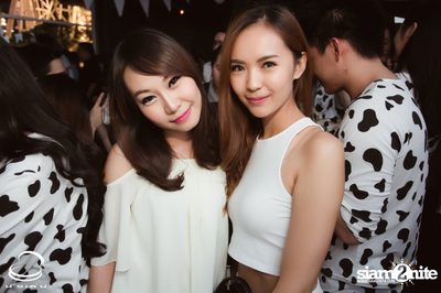 10th Anniversary White Party at Nunglen & Escobar — photo 78