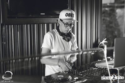 10th Anniversary White Party at Nunglen & Escobar — photo 92