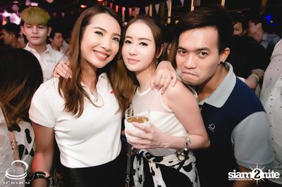 10th Anniversary White Party at Nunglen & Escobar — photo 142
