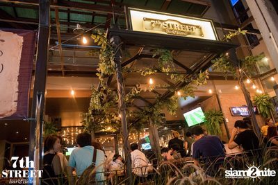 Friday Night at 7th Street, Ten Building Thonglor Soi 10 — photo 10