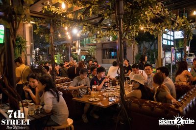 Friday Night at 7th Street, Ten Building Thonglor Soi 10 — photo 18