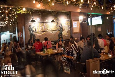 Friday Night at 7th Street, Ten Building Thonglor Soi 10 — photo 67