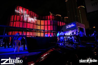 Grey Goose นำเสนอ TGIF : Alvaro ที่ สตูดิโอ ไลฟ์ ฮอล — photo 1