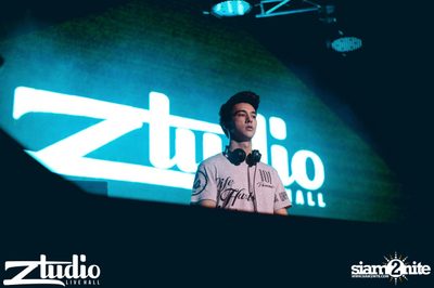Grey Goose นำเสนอ TGIF : Alvaro ที่ สตูดิโอ ไลฟ์ ฮอล — photo 6