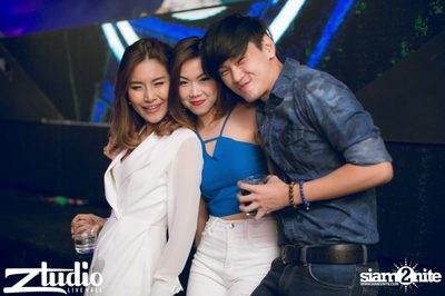 Grey Goose นำเสนอ TGIF : Alvaro ที่ สตูดิโอ ไลฟ์ ฮอล — photo 36