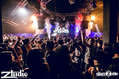 Grey Goose นำเสนอ TGIF : Alvaro ที่ สตูดิโอ ไลฟ์ ฮอล — photo 40