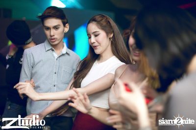 Grey Goose นำเสนอ TGIF : Alvaro ที่ สตูดิโอ ไลฟ์ ฮอล — photo 46