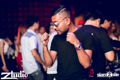 Grey Goose นำเสนอ TGIF : Alvaro ที่ สตูดิโอ ไลฟ์ ฮอล — photo 50