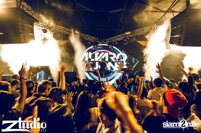 Grey Goose นำเสนอ TGIF : Alvaro ที่ สตูดิโอ ไลฟ์ ฮอล — photo 96