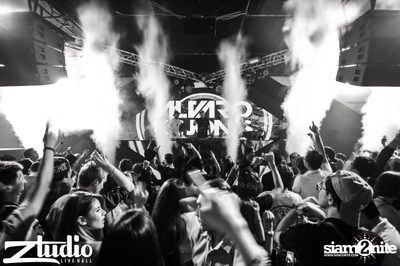 Grey Goose นำเสนอ TGIF : Alvaro ที่ สตูดิโอ ไลฟ์ ฮอล — photo 97