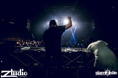 Grey Goose นำเสนอ TGIF : Alvaro ที่ สตูดิโอ ไลฟ์ ฮอล — photo 111