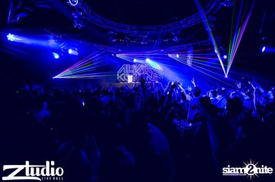 Grey Goose นำเสนอ TGIF : Alvaro ที่ สตูดิโอ ไลฟ์ ฮอล — photo 146