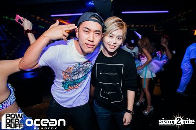 Powderpuff นำเสนอ Rainbows and Unicorns ที่ โอเชียน แบงค็อก — photo 80