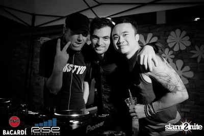 Flower Power Pool Party at Radisson Blu Plaza — photo 162