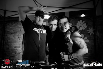 Flower Power Pool Party at Radisson Blu Plaza — photo 163