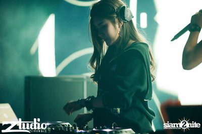 Ladies Night กับ Thaitanium ที่ สตูดิโอ ไลฟ์ ฮอล, อาร์ซีเอ — photo 17