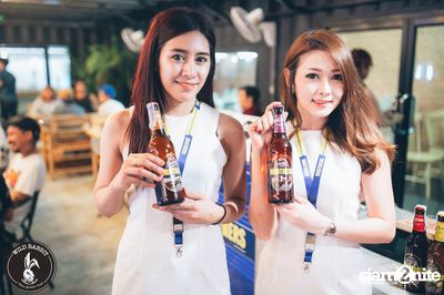 คอนเสิร์ต บิว The Voice ที่ร้าน ไวลด์ แร็บบิท, พหลโยธิน ซอย 19/1 — photo 40