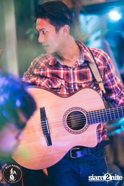 คอนเสิร์ต บิว The Voice ที่ร้าน ไวลด์ แร็บบิท, พหลโยธิน ซอย 19/1 — photo 81