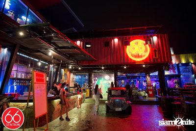คอนเสิร์ต เจ เจตริน ที่ 66 สเตชั่น, เลียบทางด่วนเอกมัย รามอินทรา — photo 1