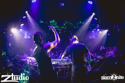 Grey Goose นำเสนอ TGIF : WolfPack ที่ สตูดิโอ ไลฟ์ ฮอล — photo 25