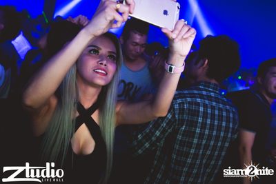 Grey Goose นำเสนอ TGIF : WolfPack ที่ สตูดิโอ ไลฟ์ ฮอล — photo 91