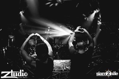 Grey Goose นำเสนอ TGIF : WolfPack ที่ สตูดิโอ ไลฟ์ ฮอล — photo 105