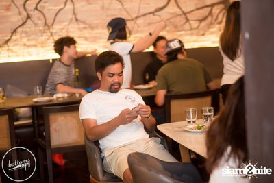 Saturday Night at BottomsUp, Thonglor — photo 67