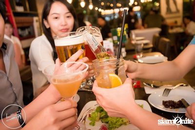 Saturday Night at BottomsUp, Thonglor — photo 78