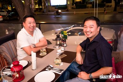Saturday Night at BottomsUp, Thonglor — photo 91