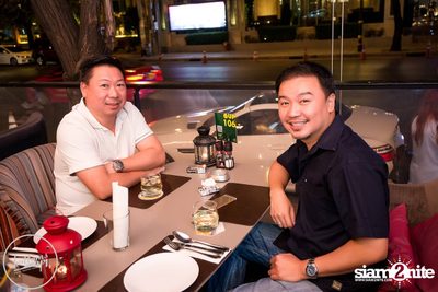 Saturday Night at BottomsUp, Thonglor — photo 92