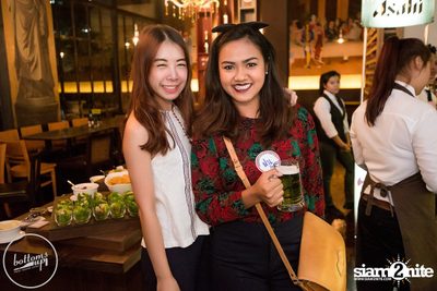 Saturday Night at BottomsUp, Thonglor — photo 133