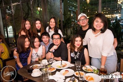 Saturday Night at BottomsUp, Thonglor — photo 146