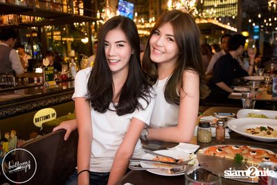 Saturday Night at BottomsUp, Thonglor — photo 150