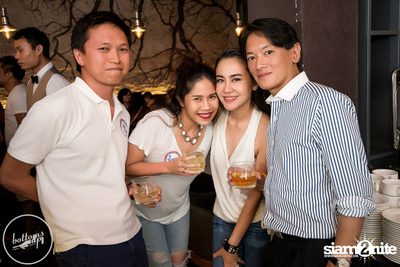 Saturday Night at BottomsUp, Thonglor — photo 156
